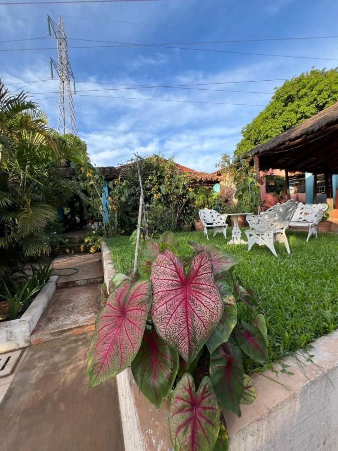 Aparthotel Granja Relax à Itauguá Extérieur photo